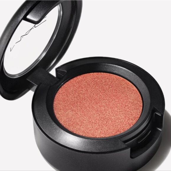 Mac Cosmetics Frost Eyeshadow - Picture 9 of 9